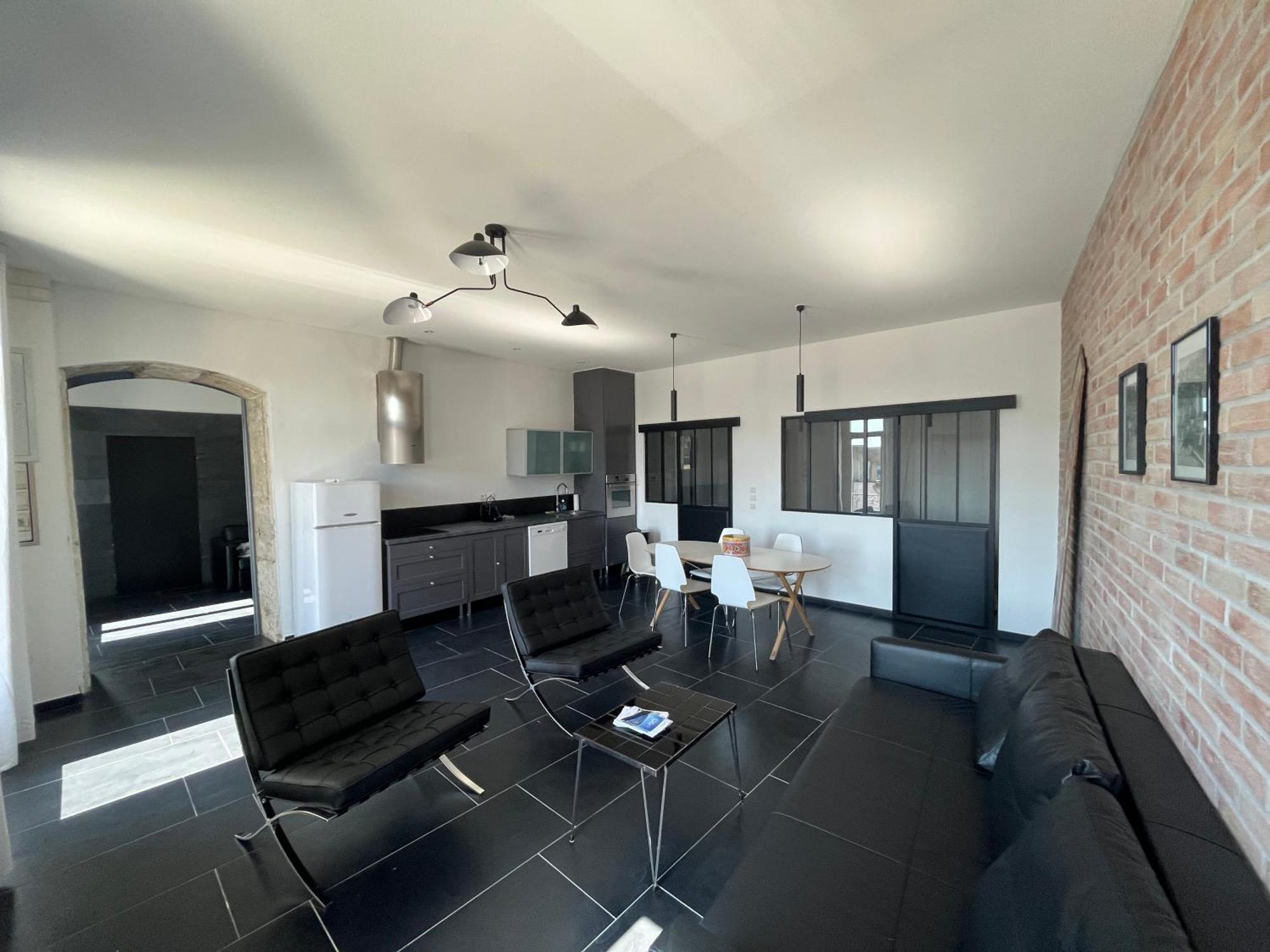 L'Appartement Sur Quai - En Face De La Criee Сет Экстерьер фото