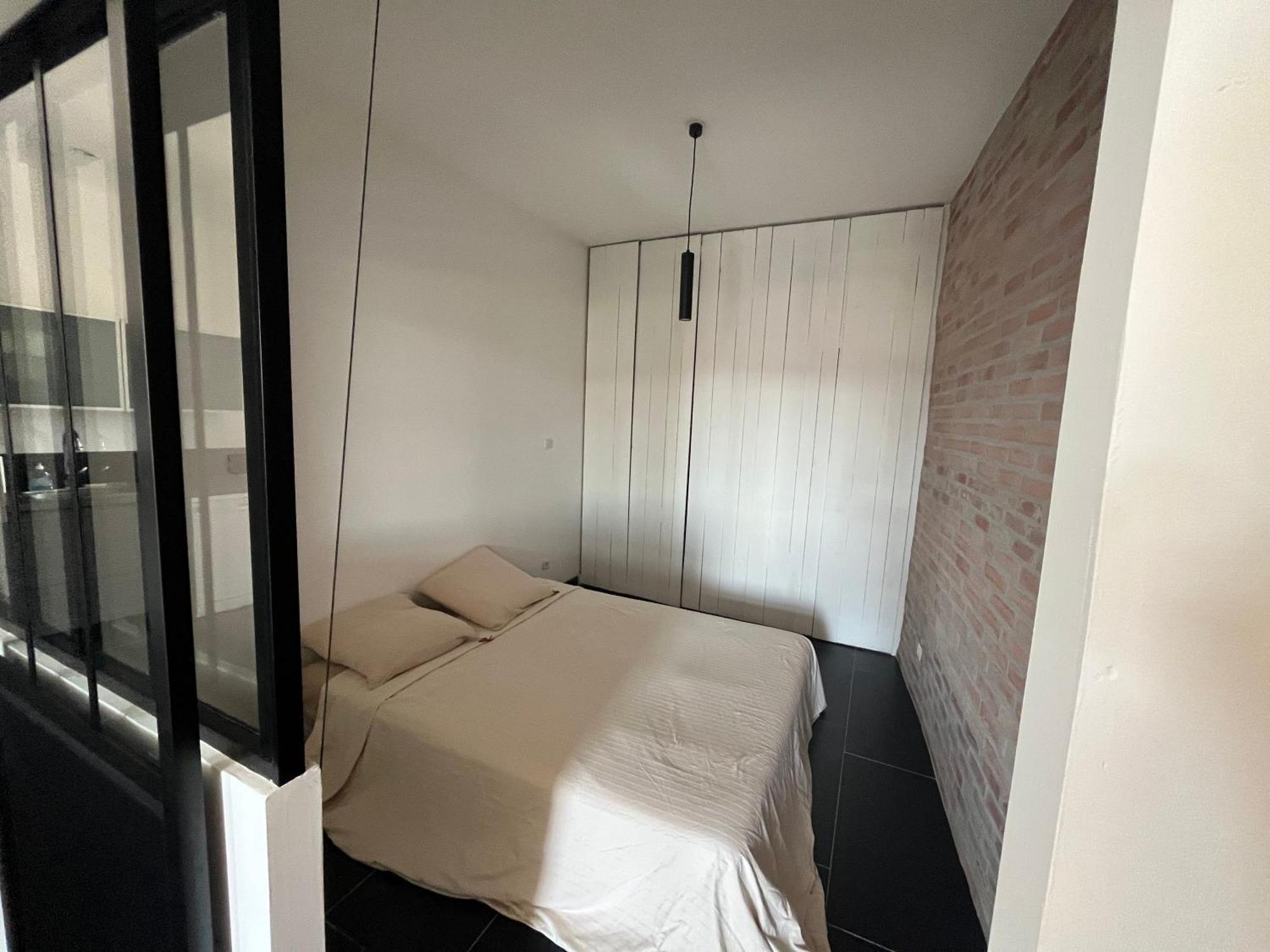 L'Appartement Sur Quai - En Face De La Criee Сет Экстерьер фото